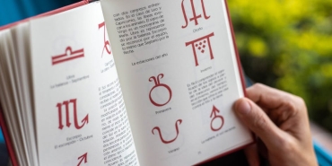 Burcu-Ozberk8217ten-Sasirtan-Tercih-8220Ben-Cirkin-Adam-Seviyorum8221-featured