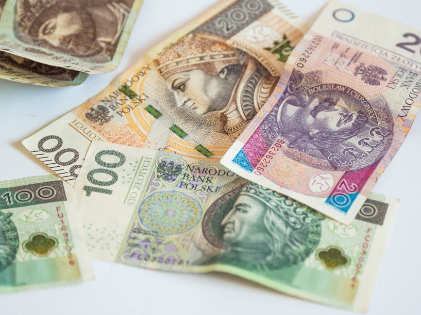 Ece-Erken8217in-Tek-Instagram-Paylasimiyla-Gelen-100-Bin-TL8217lik-Kazanc-featured