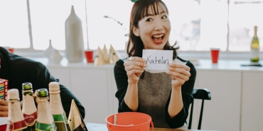 Ferman-Akgul-ve-Bettina-Kober8217in-Kizina-Surpriz-Isim-Laura-Deniz-featured