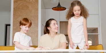 Pinar-Altug-ve-Yagmur-Atacan-Dunya-Evine-Girdi-Olayli-Askin-Mutlu-Sonu-featured