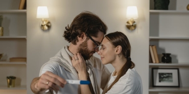 Unlu-Ciftten-Mujdeli-Haber-Feyyaz-Serifoglu-ve-Merve-Dinckol-Bebek-Bekliyor-featured