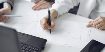 Dilan-Polat8217in-Cizik-Eller-Paylasimi-Yine-Gundemde-Endiseler-Artiyor-featured