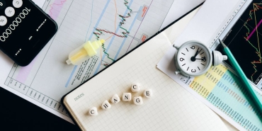 Rihanna-Parfumleri-Raflardan-Cekildi-Saglik-Riskleri-Gundemde-featured