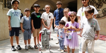 Kim-Milyoner8217de-Robot-Sorusu-Gundem-Oldu-5-Dakika-Dusundu-featured